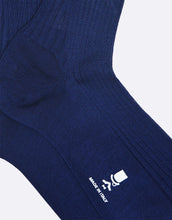 Load image into Gallery viewer, Essentials - Mid Calf