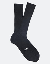 Load image into Gallery viewer, Essentials - Mid Calf